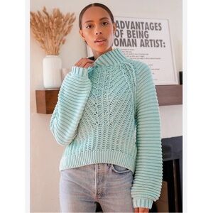 Free People Chunky Blue sweetheart Sweater size large